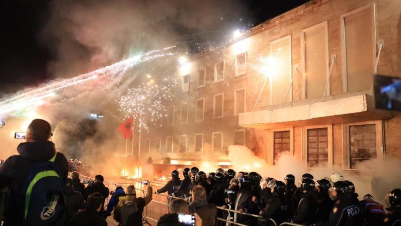 Berisha do ta rrëzojë Ramën në kilometrin e fundit me fishekzjarre?