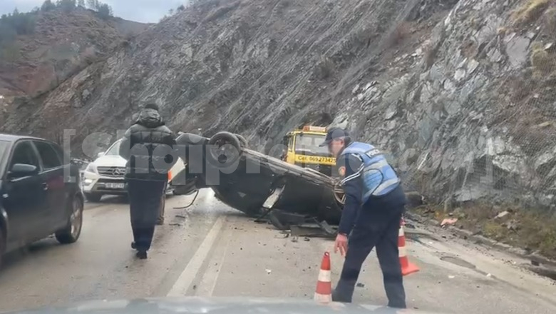 Aksident rrugor në aksin Librazhd-Elbasan, dy të plagosur