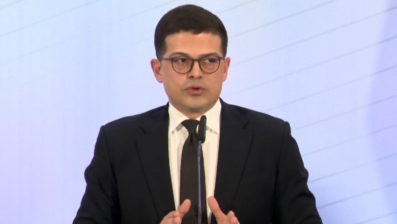 Akuzat për kompaninë KAYO, ministri Vengu ‘thumbon’ PD: S’më shqetëson fakti që aksionerët e Gërdecit të mos kuptojnë çfarë është shteti aksioner në industri