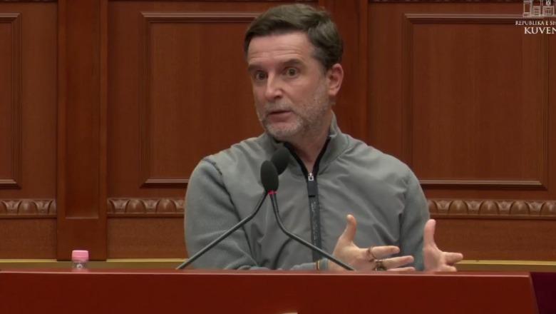 ‘Edhe njëherë që dua ta lavdëroj nuk është në sallë’, Braçe ‘zbut’ tonet me ministrin e Bujqësisë: Më vjen mirë që fondi është realizuar 100%