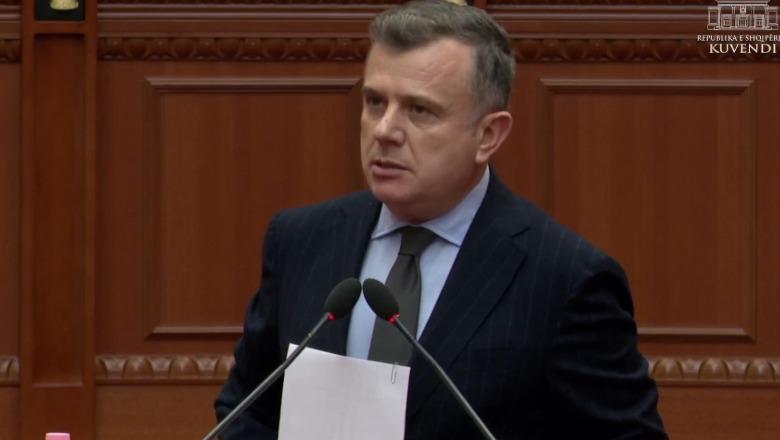 Me 1 gur 2 zogj, Balla: PD të bëri deputet qyl, ti Agron u vodhe listën e anëtarësisë! Por për këtë do të flasë tezja e Llapajt në Kuvend