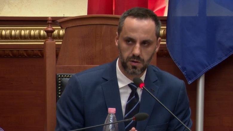 Lamallari ironizon opozitën: Për kallëzimet 'pushka top', por do mbani përgjegjësi për shpifjet