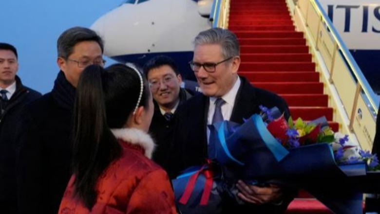 Keir Starmer mbërrin në Kinë: Vizita do t'i shërbejë Mbretërisë së Bashkuar