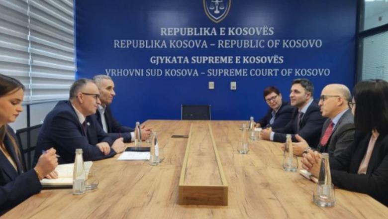 Metani vizitë në institucionet e drejtësisë në Kosovë: Forcimi i bashkëpunimit ndërinstitucional dhe akademik