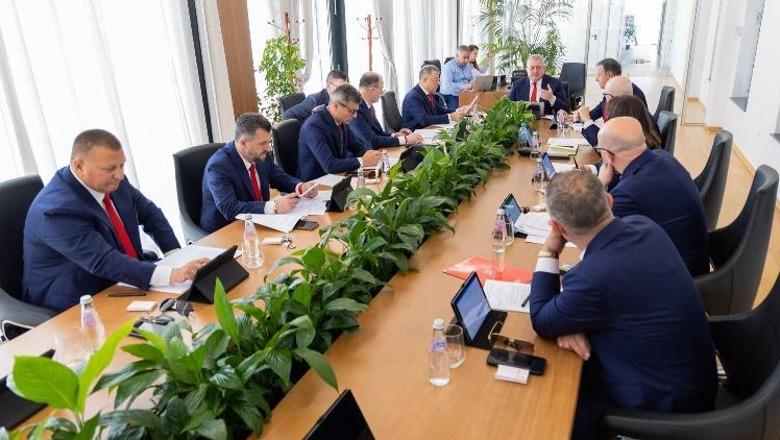 Duka nuk ka kundërshtarë, FSHF zyrtarizon emrat para zgjedhjeve të 16 shkurtit