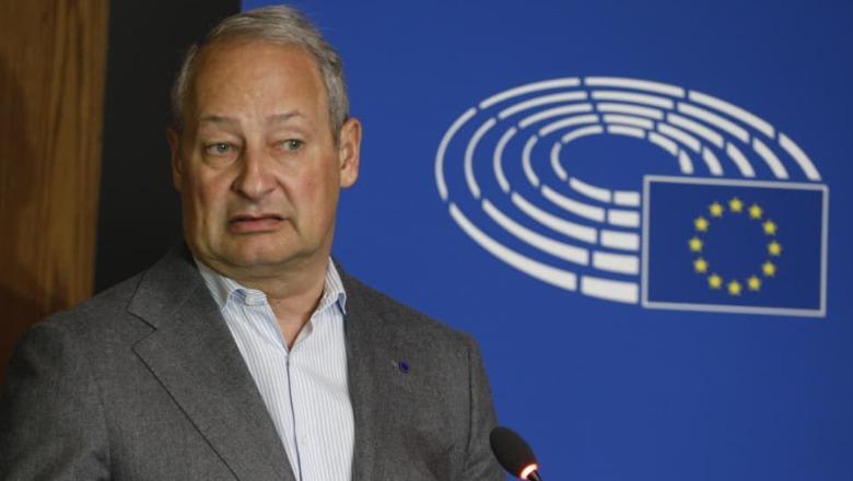 Protestat e dhunshme të Berishës, Schieder: Të mos përdoret molotov, por të luftohet me argumente