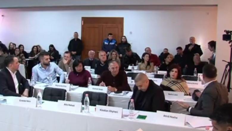 ‘Basti‘ i drejtorit të Shërbimeve Publike në Këshillin Bashkiak: Nëse Vlora përmbytet sa të jem unë në detyrë, do jap dorëheqjen!