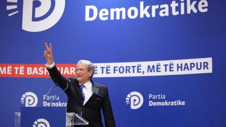 Artur Ajazi: Më duket vetja si në 1990