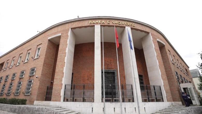 Kreditë e vogla konsumatore, ulet ndjeshëm norma e interesit për fashën deri në 200 mijë lekë të reja