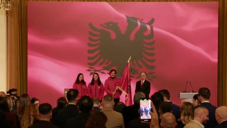 Ekipi shqiptar do të përfaqësojë vendin në lojërat Olimpike Dimërore, mbahet Ceremonia e Dorëzimit të Flamurit! Begaj: Po garoni me më të mirët