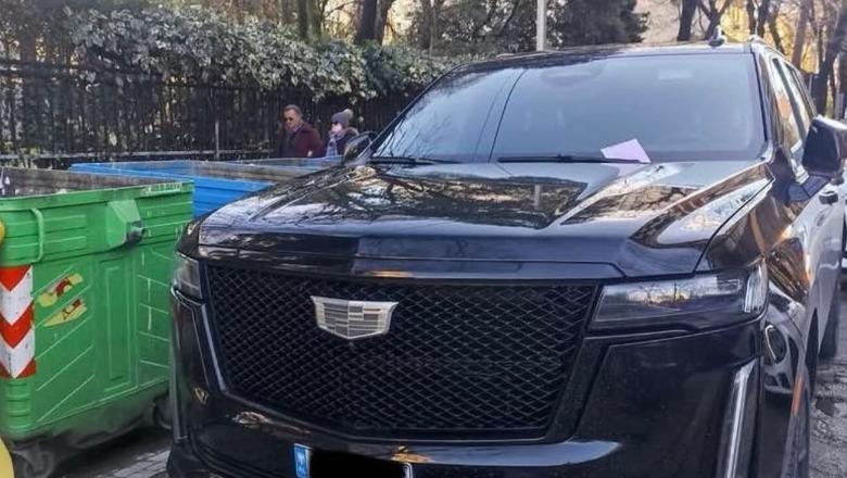 Parkimi dysh, Braçe reagon sërish: Kur e le makinën në krah të koshave është shkelje kodit rrugor, por politikanët që përtojnë të mendojnë