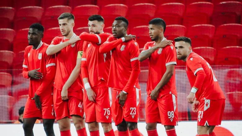 Vëzhgimi/ FSHF 'djeg filizat' e rinj vendas, 99 futbollistë të huaj në dhjetë klubet e Superligës! Bylisi 'për rekord' me vetëm 6 shqiptarë në ekip