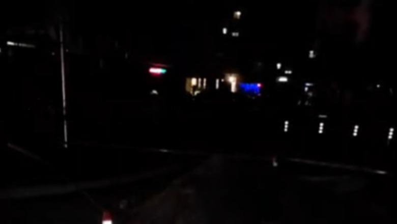 Lungomare e Vlorës ‘zhytet në terr’, punimet për ujësjellësin dëmtojnë linjat elektrike