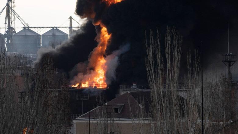 Sot nis raundi i dytë i bisedimeve trepalëshe Ukrainë-SHBA-Rusi! Forcat ruse bombardojnë Odesën, dy të vrarë në Dnipro