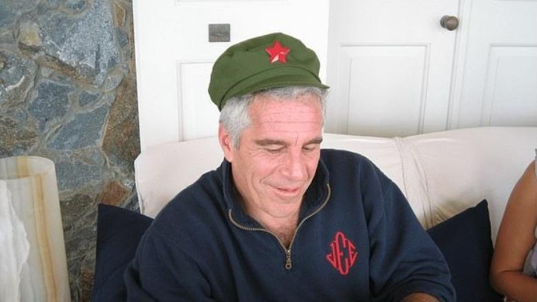 Kremlini hedh poshtë akuzat për Epstein: S’kemi kohë për pretendime të pavërteta