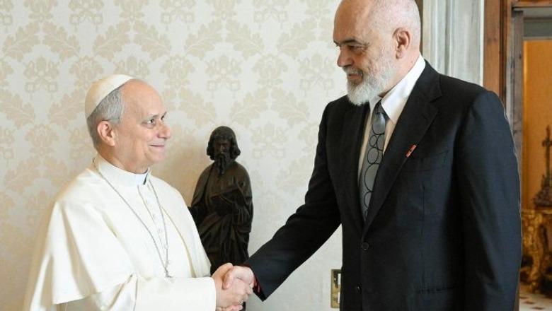 Vizita zyrtare në Vatikan, kryeministri Rama pritet nga Papa Leone XIV në Pallatin Apostolik
