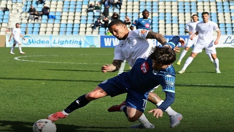 Superliga/ Tirana del nga zona e ftohtë, barazon 1-1 kundër Dinamos në 'Selman Stërmasi'