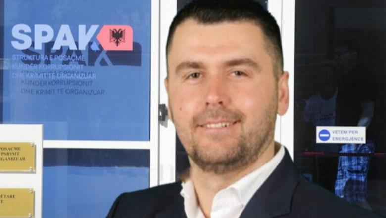 Apeli i GJKKO-së la në fuqi vendimin me 1 vit burg, Edison Memolla pritet të vetë-dorëzohet nesër në Polici! Rrogozhina drejt zgjedhjeve të reja