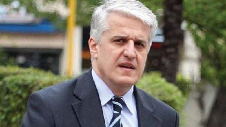 Pandeli Majko reagon ashpër për Hagën: Turp! Po amnistoni Millosheviçin dhe po deformoni luftën e Kosovës