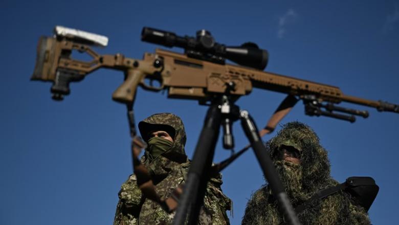 Zëdhënësi i ambasadës së SHBA-së në Prishtinë: Do të vazhdojmë të mbështesim Forcat e Sigurisë së Kosovës me pajisje ushtarake