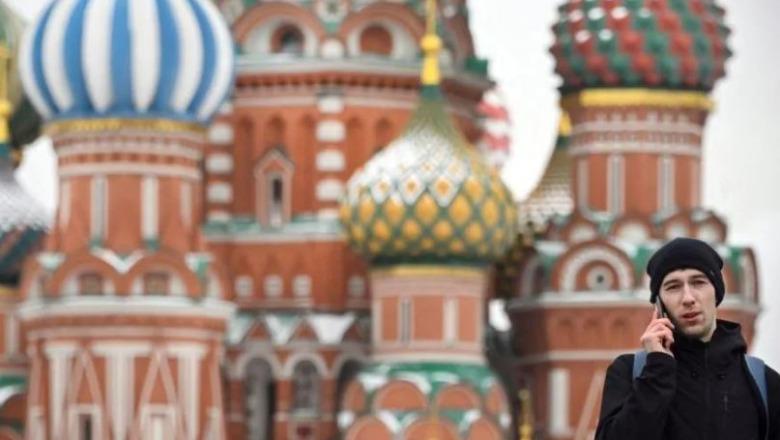 Kremlini urdhëron bllokimin e aplikacionit WhatsApp në Rusi pas përplasjeve me kompaninë Meta