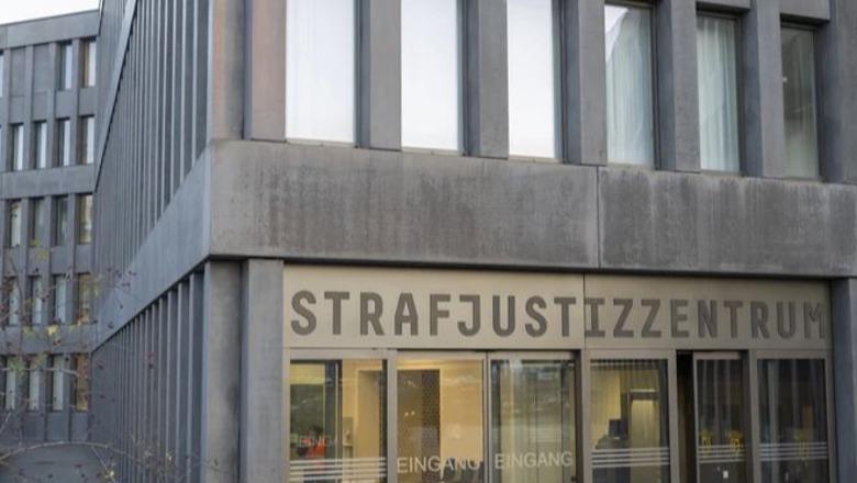 Tentuan të trafikonin gjysmë toni kokaine drejt Zvicrës, dënohen me nga 15 vite burg 3 shqiptarë