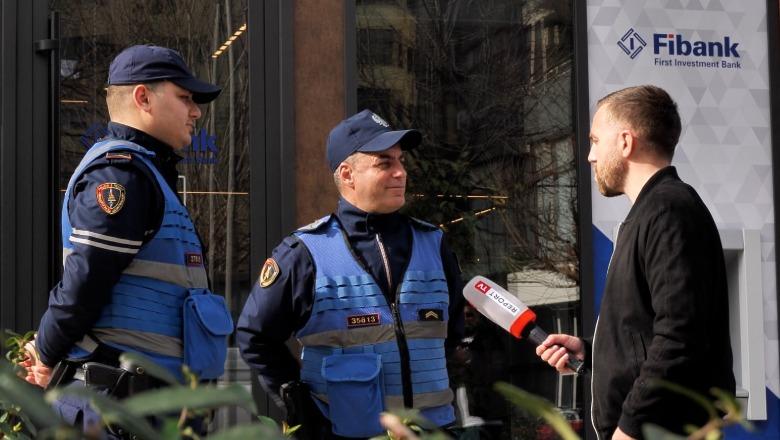 Grabitja me armë në bankë, flasin për Report Tv dy policët që neutralizuan autorin: Situatë e rrezikshme, kishte qytetarë