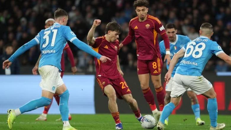 VIDEO/ Katër gola e spektakël, Napoli dhe Roma barazojnë 2-2 në 'Maradona'! Rrahmani shkakton penallti