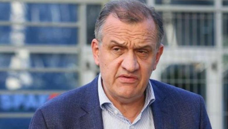 Shtyhet seanca për ‘Sterilizimin’, Beqaj thirrje gjyqtarëve: Shikoni kontratën, prokurorët s’e bënë kurrë