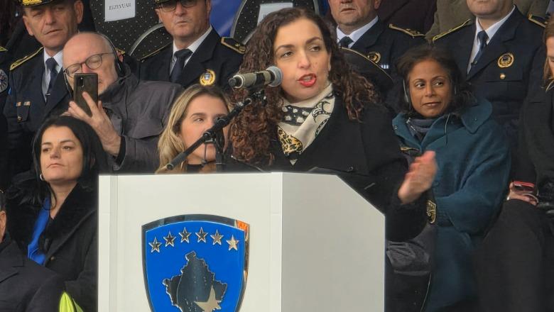 Vjosa Osmani mbështet fort marshimin qytetar: UÇK-ja është betimi i përgjakur i popullit tonë, nuk do të heqim dorë asnjëherë