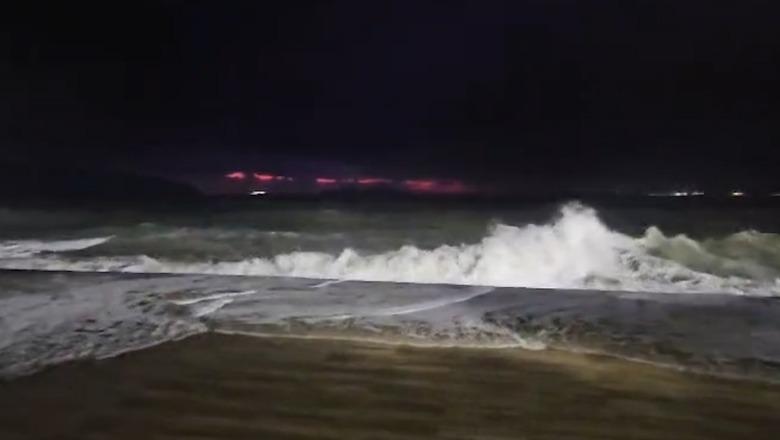 Moti i keq, shtyhet me disa orë lundrimi i tragetit Vlorë-Brindisi