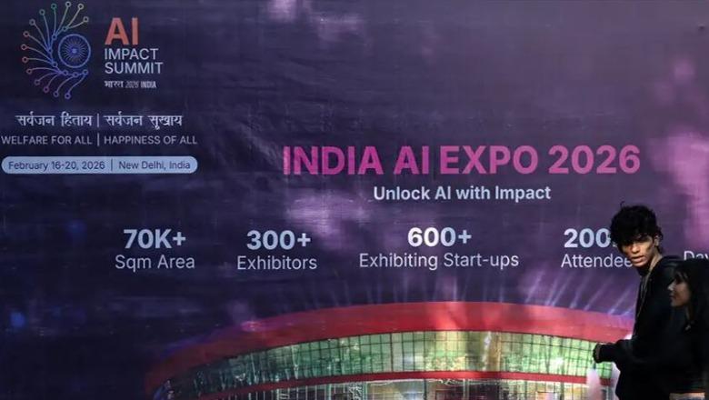 Mbahet në Indi samiti i Inteligjencës Artificiale, me 20 kryetarë shtetesh e qeverish