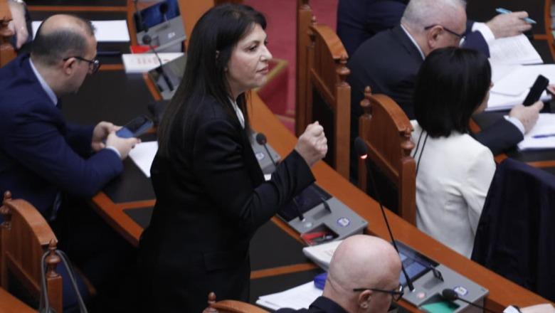 Debatet për nismën e PS për ndryshimet ligjore, Topalli: Keni frikë, kërkoni të justifikoni praktikat korruptive! (VIDEO)