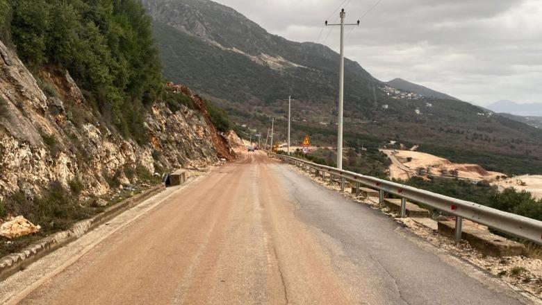 Punimet në rrugët lidhëse të Llogarasë, ARRSH: Të premten shpërthim i kontrolluar për hapjen e trasesë, nuk pengohet trafiku
