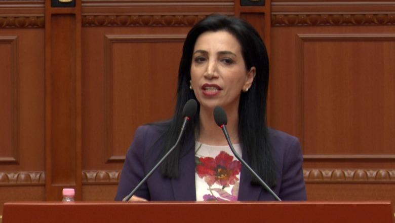 11 mijë mësues pagë më të ulët prej diplomës, 2 propozime ligjore në Kuvend! Kushi-Zhupës: Ju paraqesni populizma, u premtoni qytetarëve ‘diellin dhe hënën’, sepse e dini që s’vini kurrë në pushtet