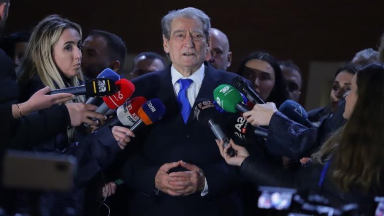 Protesta e PD/ Berisha: Sulmuan selinë e partisë, akt i pashembullt nga Rama! E paralajmëroj se po e bëri përsëri, të vetes nuk do ia gjejë më gjurmët