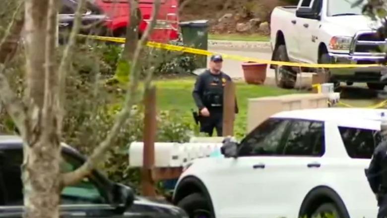 Sulm me thikë në Uashington, vriten 4 persona në rrugë! Efektivët qëllojnë për vdekje autorin