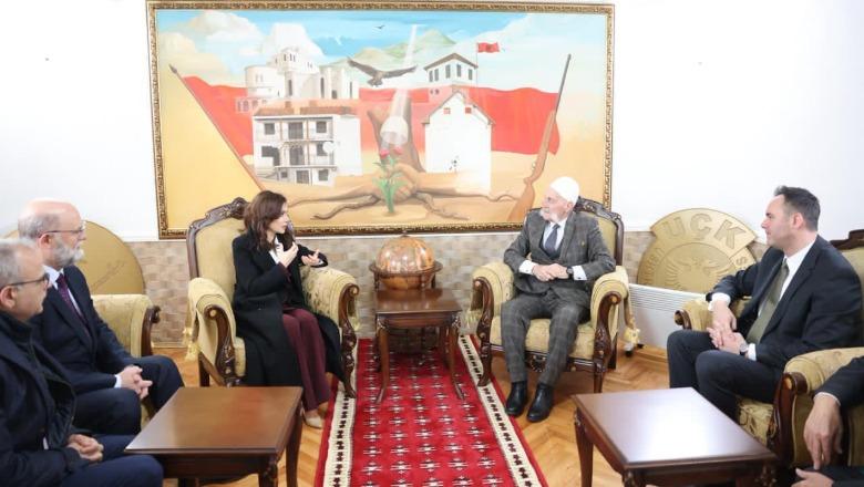 Spiropali nis sot vizitën në Kosovë! Takohet me Osmanin, Kurtin, Konjufcën dhe liderët e partive opozitare