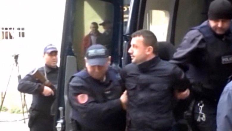 Porositi vrasjen e ish-deputetit të PS! Durim Bami ekstradohet sot nga Dubai, i akuzuar për grup të strukturuar kriminal dhe drogë