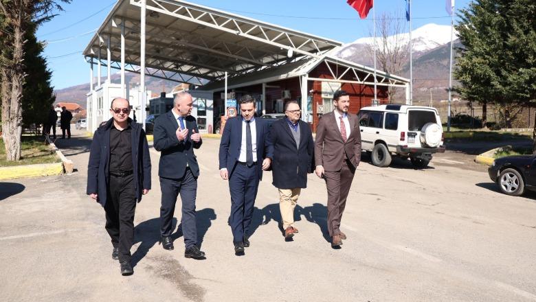 Shembja e aksit Librazhd-Pogradec/ Drejtori i Doganave inspekton pikën kufitare Bllatë: Zbatim i planit të masave dhe përballim normal i fluksit të shtuar