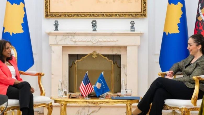 Osmani pret të Ngarkuarën me Punë në Ambasadën amerikane: Prania ushtarake e SHBA në Kosovë mbetet e rëndësishme