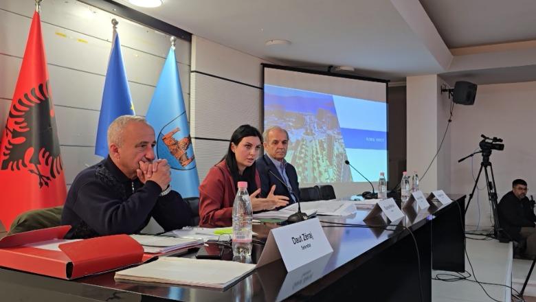 ‘Vlora Invest’ përplas bashkinë me PD, shtyhet votimi në Këshillin Bashkiak