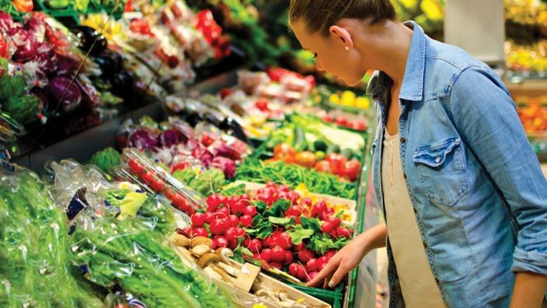 Zarzavatet kthehen në mall luksi, pse po na kushtojnë kaq shtrenjtë 
