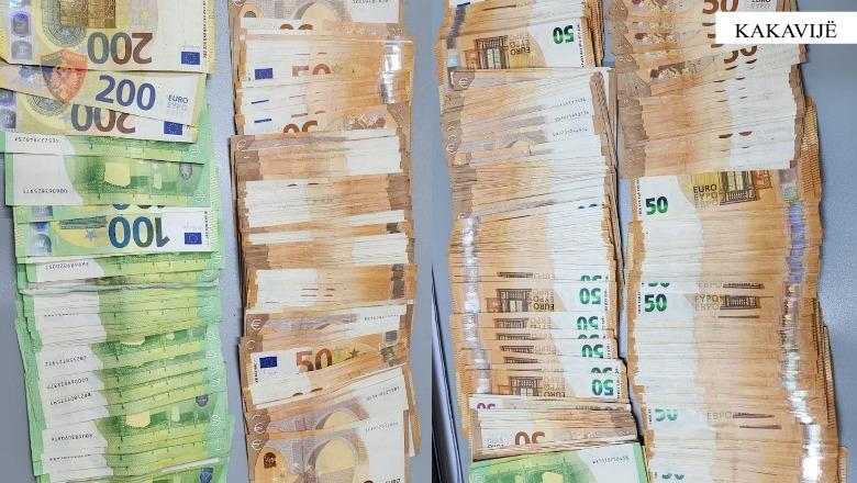 Sekuestrohen 25 mijë euro në Kakavijë, nisin hetimet për 2 persona