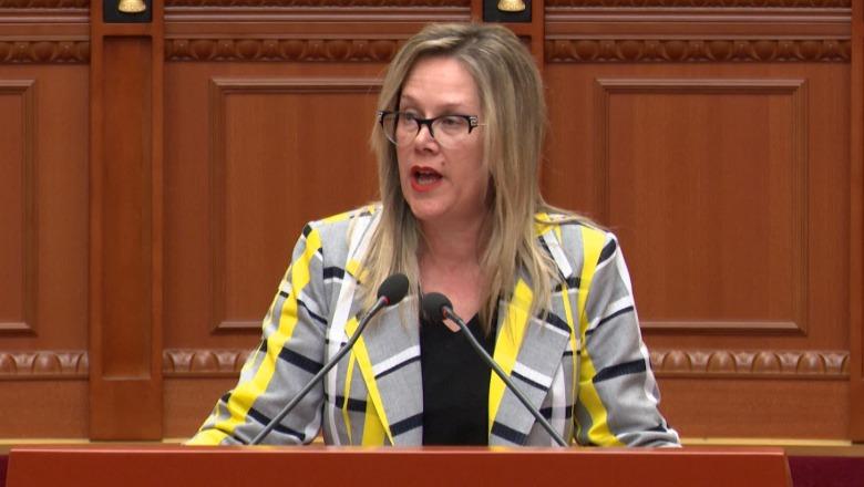 Shembja e aksit Librazhd-Prrenjas/ Deputetja Alolli në Kuvend: Është izoluar gjithë Jug-Lindja, turizmi po përballet me humbje të mëdha