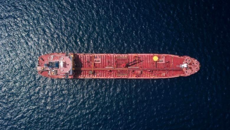 Lufta bllokon trafikun detar në Gjirin Persik, 3.000 anije të bllokuara në Ngushticën e Hermuzit