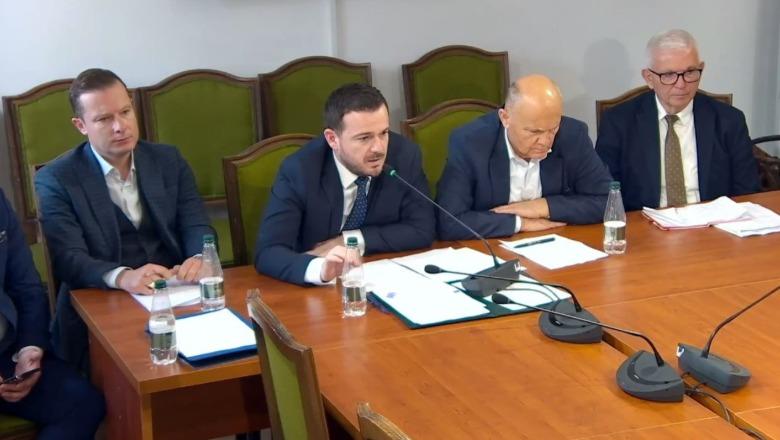 Përmbytjet ende dëm pa ‘faturë’! Fermerëve u del lakra me 'dy kokë', Korreshi përballet me ministrin: Fara jo cilësore