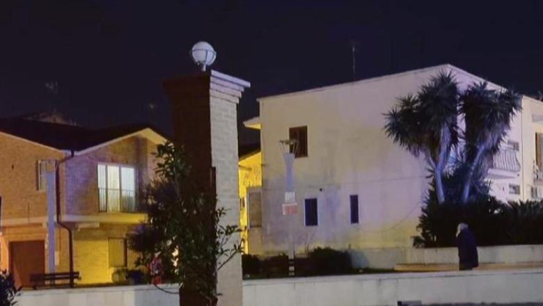 I rrëshqiti këmba dhe u përplas me kokë në shatërvan, humb jetën 10-vjeçari shqiptar në Itali