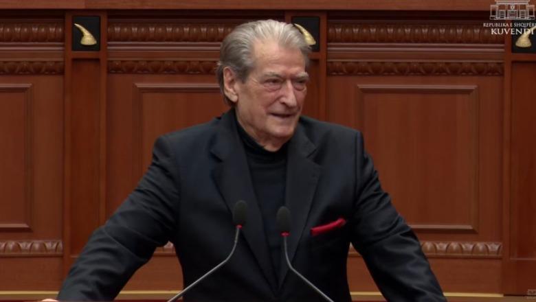 Largimi i Spiropalit, Berisha replika në Kuvend: Vijë si nuse me të bardha se doje t’i zije vendin, pse hante bar Lubia?