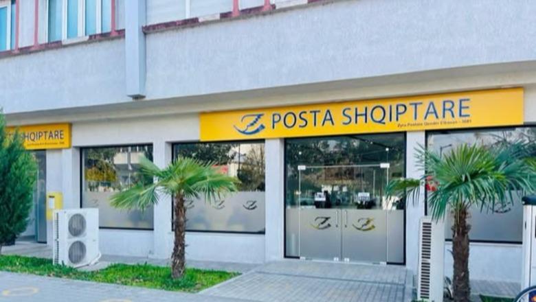 Dyshohet se mori 330 mijë lekë nga dega postare në Elbasan, punonjësja 48-vjeçare merret nën hetim